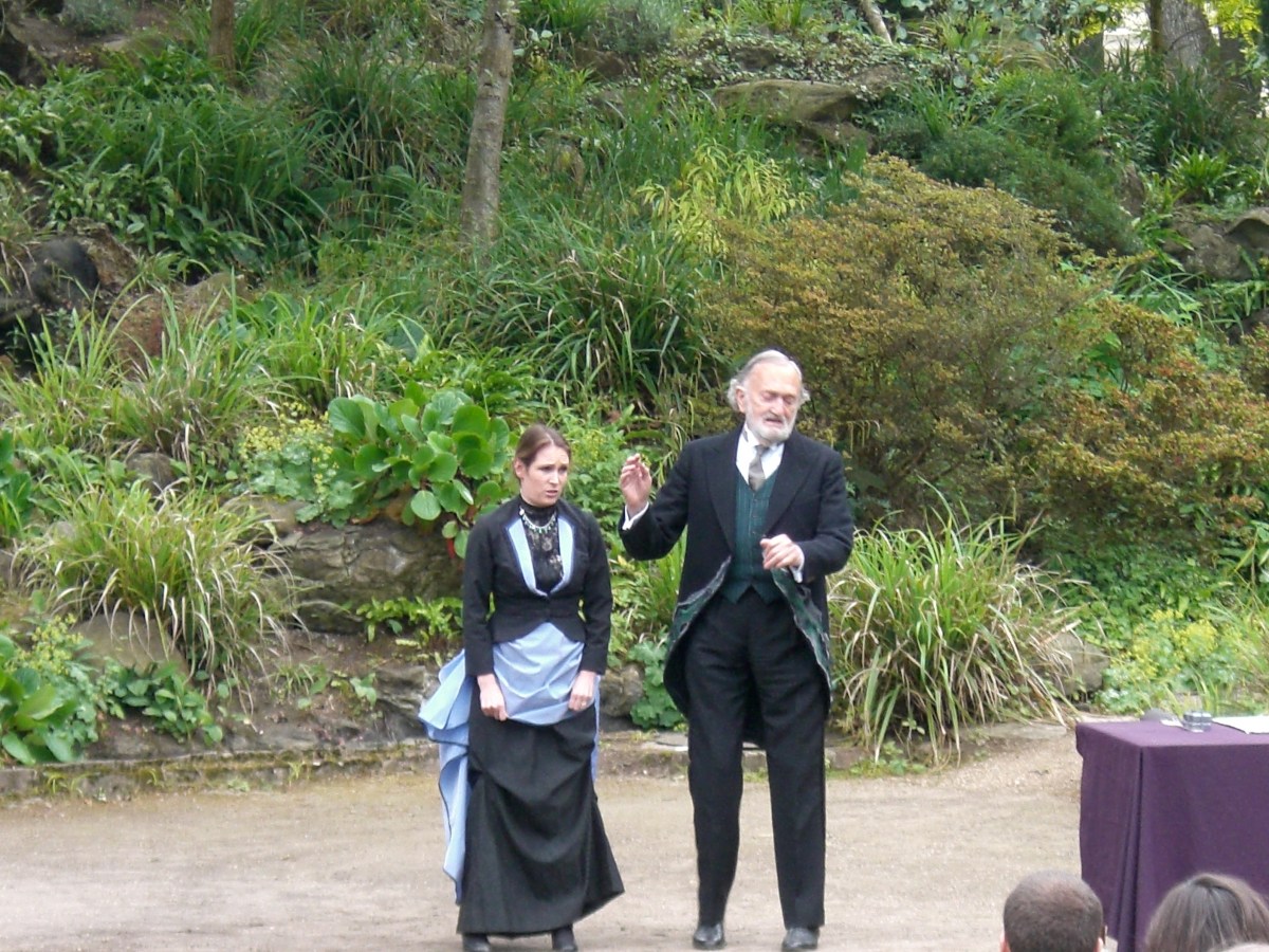 John Morton in Hamlet