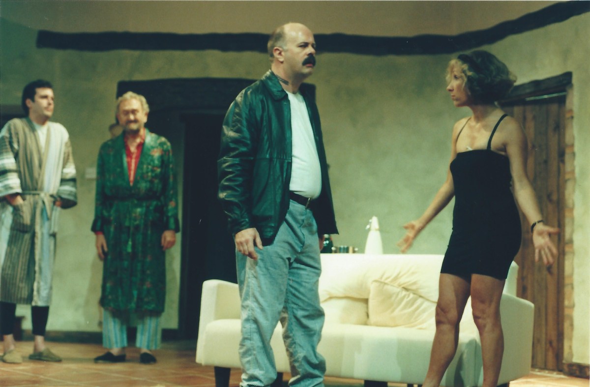 John Morton in Don't Dress for Dinner